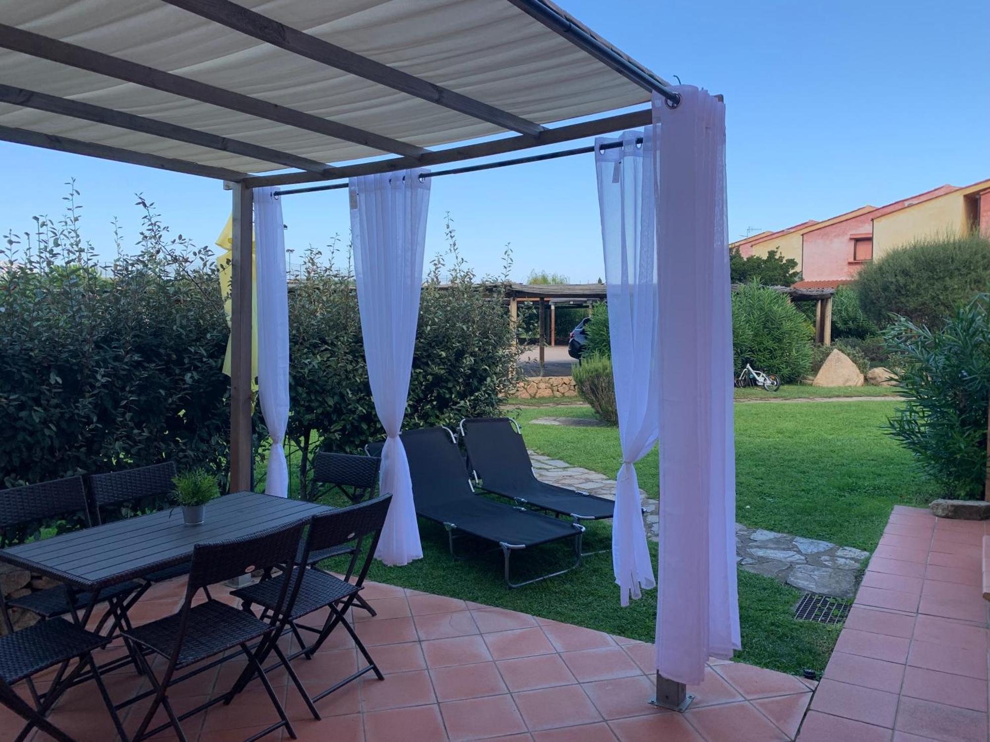 Casa Smeralda: Con Giardino E Vicino Al Mare Punta Molara Zewnętrze zdjęcie